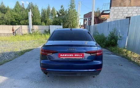 Audi A4, 2018 год, 2 300 000 рублей, 3 фотография