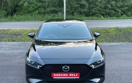 Mazda 3, 2020 год, 1 580 000 рублей, 2 фотография