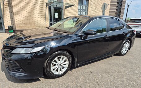 Toyota Camry, 2018 год, 2 096 000 рублей, 5 фотография