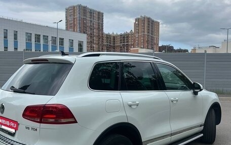 Volkswagen Touareg III, 2015 год, 2 600 000 рублей, 8 фотография