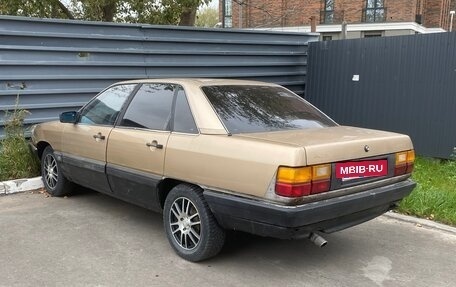 Audi 100, 1987 год, 93 000 рублей, 3 фотография