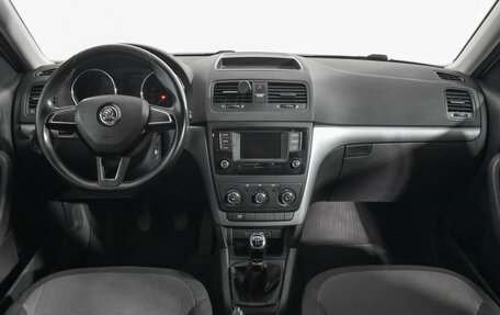 Skoda Yeti I рестайлинг, 2017 год, 1 150 000 рублей, 14 фотография