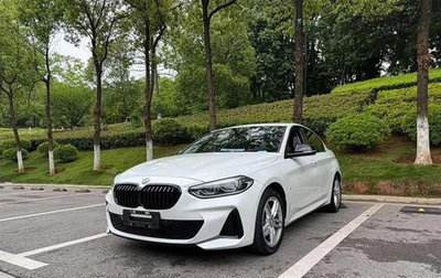 BMW 1 серия, 2022 год, 1 650 000 рублей, 1 фотография