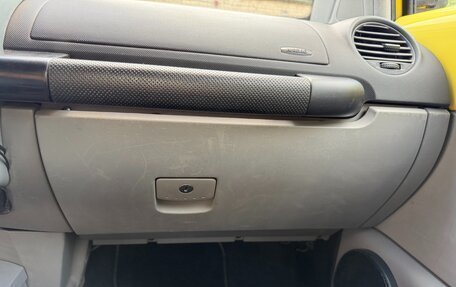Volkswagen Beetle, 2001 год, 550 000 рублей, 24 фотография