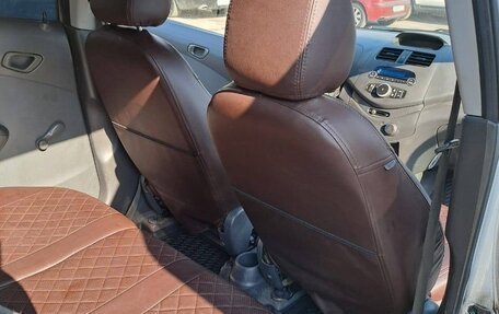 Chevrolet Spark III, 2011 год, 419 000 рублей, 8 фотография