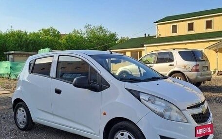 Chevrolet Spark III, 2011 год, 419 000 рублей, 3 фотография