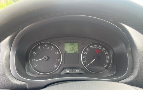 Skoda Fabia II, 2010 год, 454 000 рублей, 7 фотография