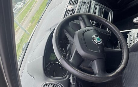 Skoda Fabia II, 2010 год, 454 000 рублей, 10 фотография
