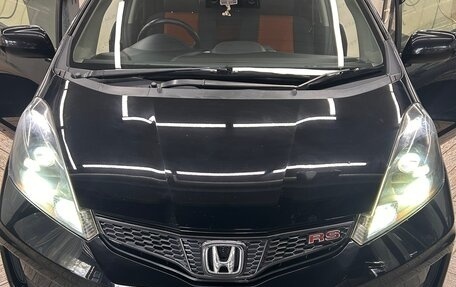 Honda Fit III, 2011 год, 970 000 рублей, 26 фотография