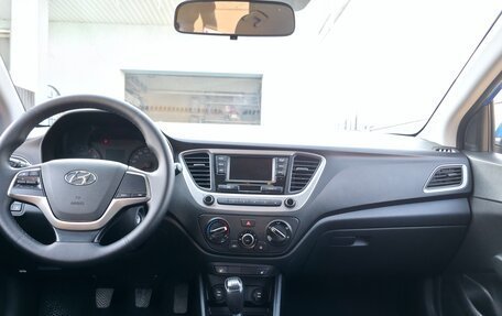Hyundai Solaris II рестайлинг, 2017 год, 1 179 000 рублей, 11 фотография