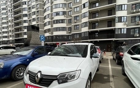 Renault Logan II, 2018 год, 450 000 рублей, 9 фотография