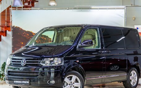 Volkswagen Multivan T5, 2011 год, 2 430 000 рублей, 3 фотография