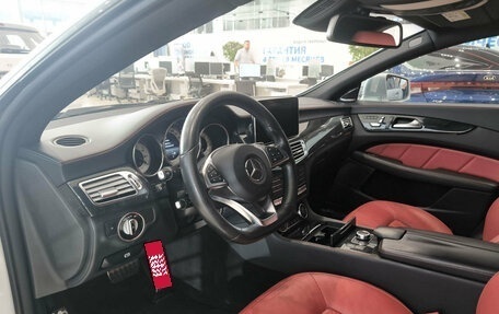 Mercedes-Benz CLS, 2015 год, 2 890 000 рублей, 20 фотография