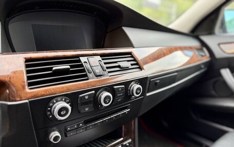 BMW 5 серия, 2008 год, 1 280 000 рублей, 15 фотография