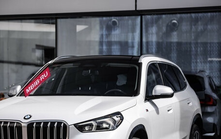 BMW X1, 2024 год, 4 899 000 рублей, 3 фотография