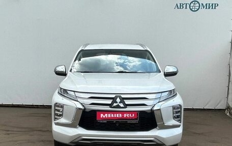 Mitsubishi Pajero Sport III рестайлинг, 2021 год, 3 750 000 рублей, 2 фотография