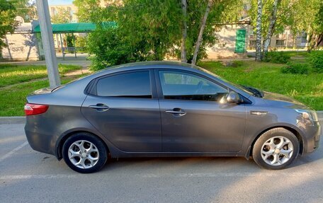 KIA Rio III рестайлинг, 2013 год, 870 000 рублей, 1 фотография
