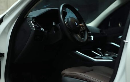 BMW 3 серия, 2022 год, 3 240 000 рублей, 9 фотография