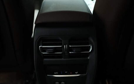 BMW 3 серия, 2022 год, 3 240 000 рублей, 15 фотография