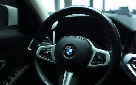 BMW 3 серия, 2022 год, 3 240 000 рублей, 12 фотография