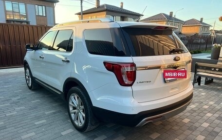 Ford Explorer VI, 2015 год, 2 600 000 рублей, 6 фотография