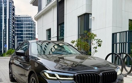 BMW 5 серия, 2021 год, 6 800 000 рублей, 8 фотография