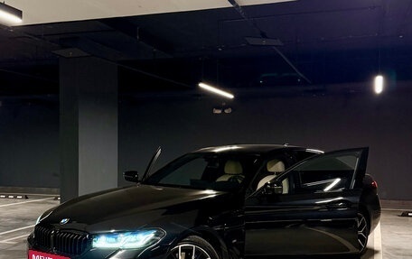 BMW 5 серия, 2021 год, 6 800 000 рублей, 13 фотография
