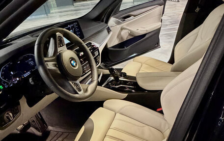 BMW 5 серия, 2021 год, 6 800 000 рублей, 17 фотография