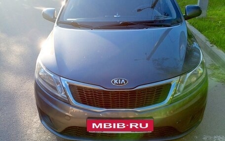 KIA Rio III рестайлинг, 2013 год, 870 000 рублей, 3 фотография