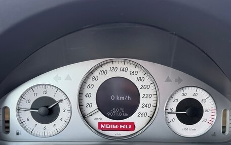 Mercedes-Benz E-Класс, 2002 год, 1 080 000 рублей, 28 фотография