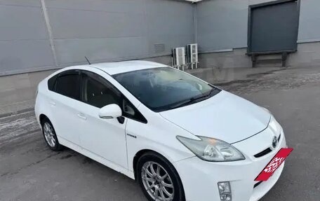 Toyota Prius, 2011 год, 750 000 рублей, 1 фотография