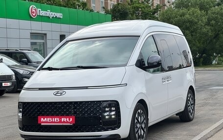 Hyundai Staria, 2023 год, 8 500 000 рублей, 5 фотография
