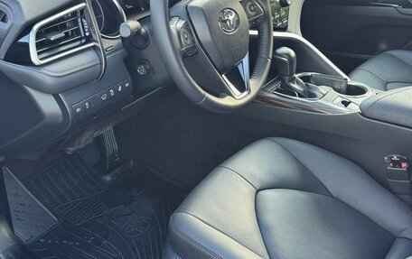 Toyota Camry, 2020 год, 3 700 000 рублей, 5 фотография