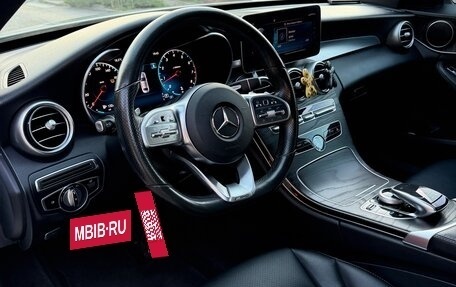 Mercedes-Benz C-Класс, 2018 год, 3 050 000 рублей, 4 фотография