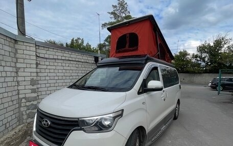 Hyundai Grand Starex Grand Starex I рестайлинг 2, 2021 год, 4 150 000 рублей, 6 фотография