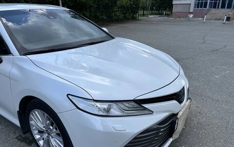 Toyota Camry, 2021 год, 2 550 000 рублей, 8 фотография