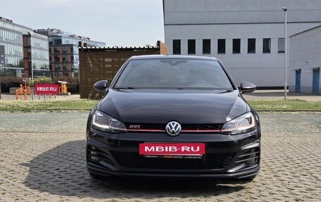 Volkswagen Golf GTI VII, 2019 год, 3 250 000 рублей, 4 фотография
