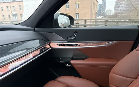 BMW 7 серия, 2023 год, 16 250 000 рублей, 11 фотография