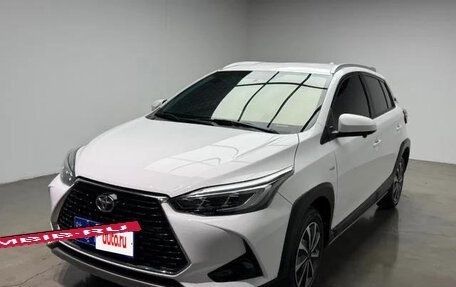 Toyota Yaris XP150 рестайлинг, 2022 год, 1 120 000 рублей, 2 фотография