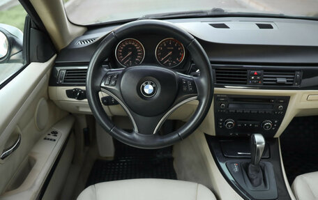 BMW 3 серия, 2007 год, 1 010 000 рублей, 13 фотография