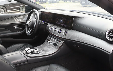 Mercedes-Benz CLS, 2018 год, 4 800 000 рублей, 9 фотография