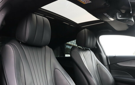 Mercedes-Benz CLS, 2018 год, 4 800 000 рублей, 14 фотография