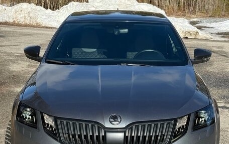 Skoda Octavia, 2018 год, 1 950 000 рублей, 2 фотография