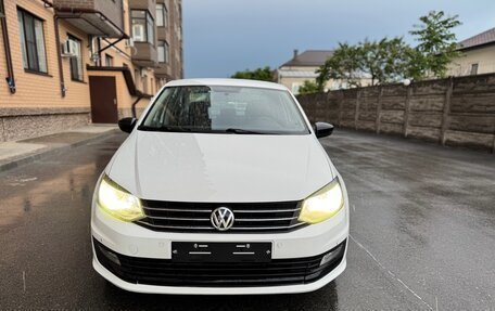 Volkswagen Polo VI (EU Market), 2017 год, 1 300 000 рублей, 3 фотография
