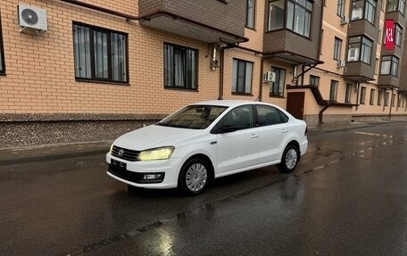 Volkswagen Polo VI (EU Market), 2017 год, 1 300 000 рублей, 2 фотография