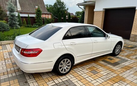 Mercedes-Benz E-Класс, 2012 год, 1 550 000 рублей, 3 фотография