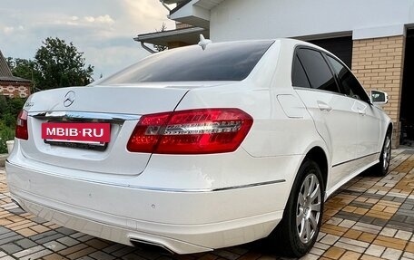 Mercedes-Benz E-Класс, 2012 год, 1 550 000 рублей, 4 фотография
