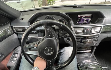 Mercedes-Benz E-Класс, 2012 год, 1 550 000 рублей, 9 фотография
