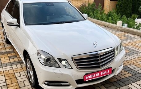 Mercedes-Benz E-Класс, 2012 год, 1 550 000 рублей, 8 фотография