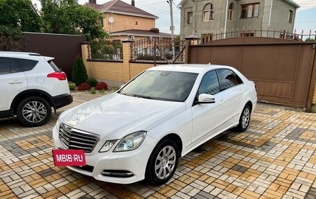 Mercedes-Benz E-Класс, 2012 год, 1 550 000 рублей, 2 фотография